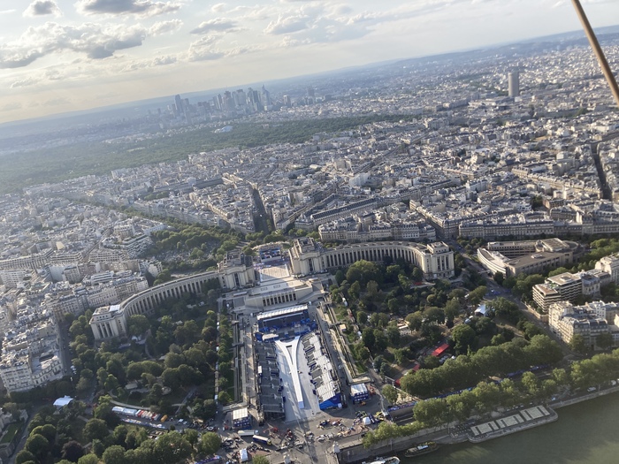 С погодой повезло