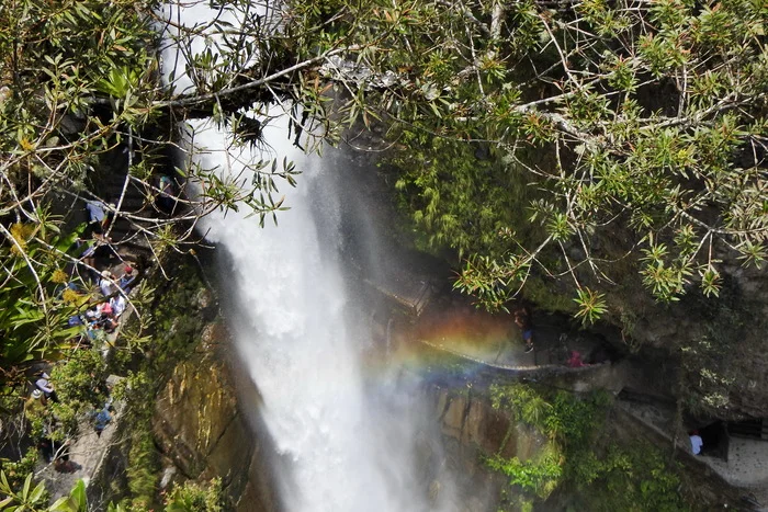 A piece of the rainbow - My, The photo, Travels, Tourism, Waterfall, Rainbow, Ecuador, Height