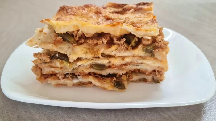 Super delicious meat lasagna made from pita bread with cheese! Incredibly delicious dinner! - Dinner, Yummy, Preparation, Food, Kitchen, Dinner, Recipe, Video recipe, YouTube (link), Longpost