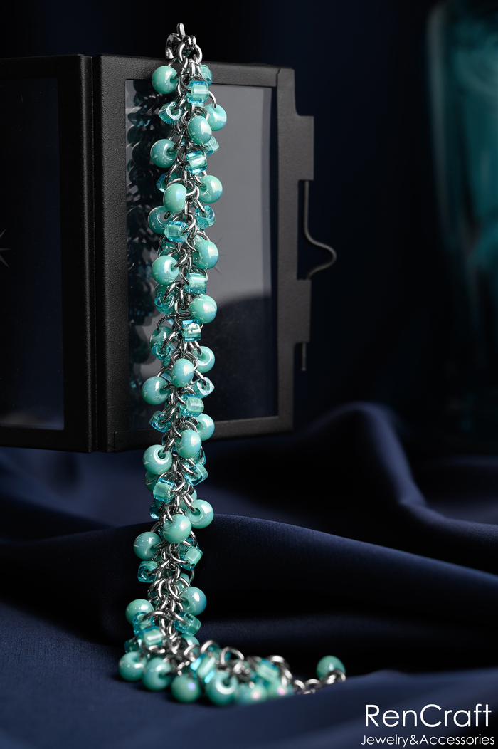 "Толщина" браслета 15 мм, масса около 30 гр.