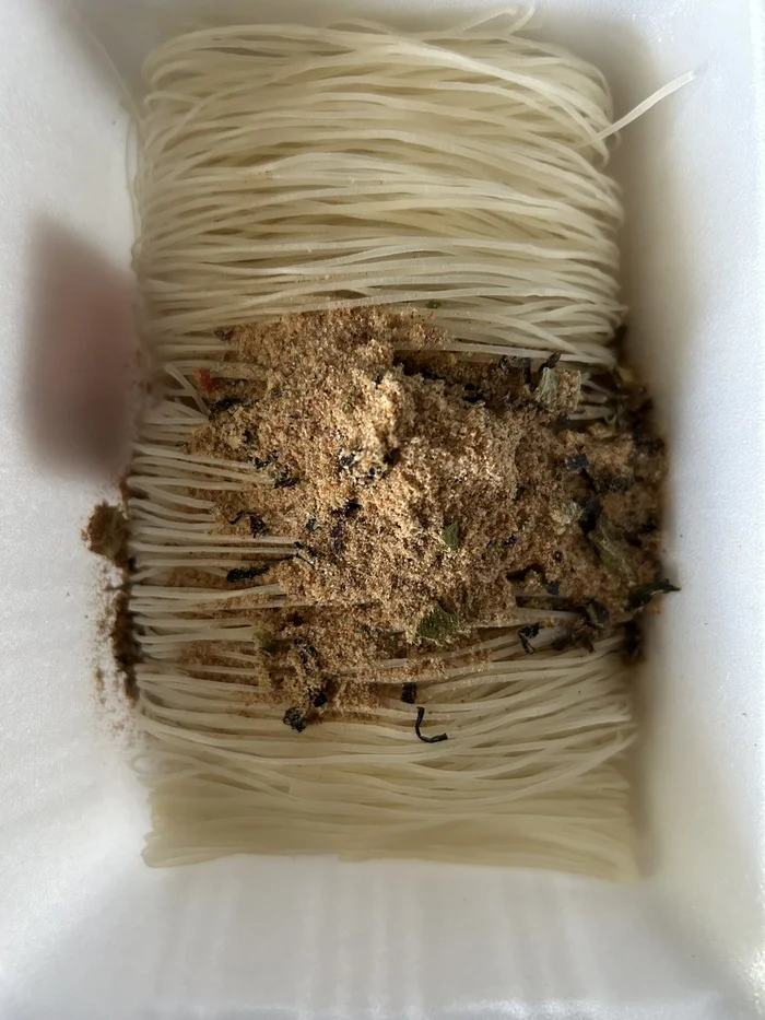 Baekje Rice noodle With anchovy Flavour - Моё, Доширакология, Лапша, Мат, Длиннопост