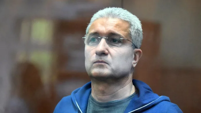 The investigation provided data from the tax office in the case of Timur Ivanov - Court, Corruption, investigative committee, Timur and his team, Ivanov, Criminal case, The crime, Ministry of Internal Affairs, Bribe, Расследование, Prison, Punishment, Lawlessness