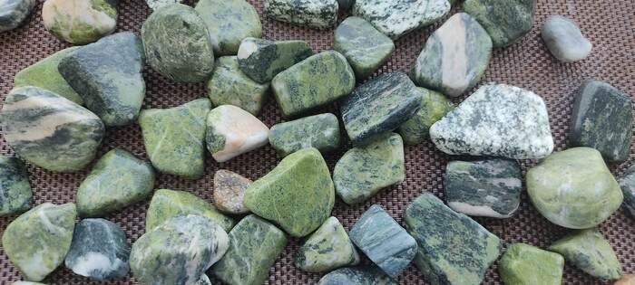 Намочила водой