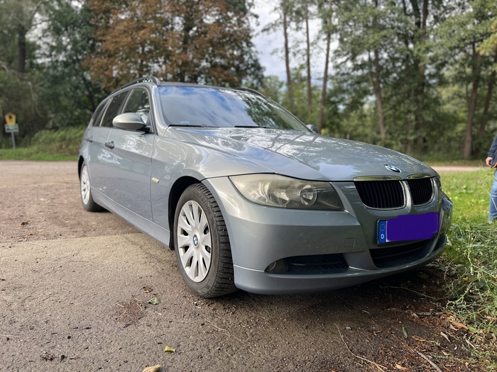 Вот она после продажи на протяжении двух лет часто вижу, и она ездит. Покупатель рад и я рад, что хоть где то у меня руки не из жопы)