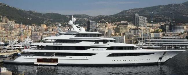 Хорватский суд отменил арест яхты украинского оппозиционного политика Виктора Медведчука