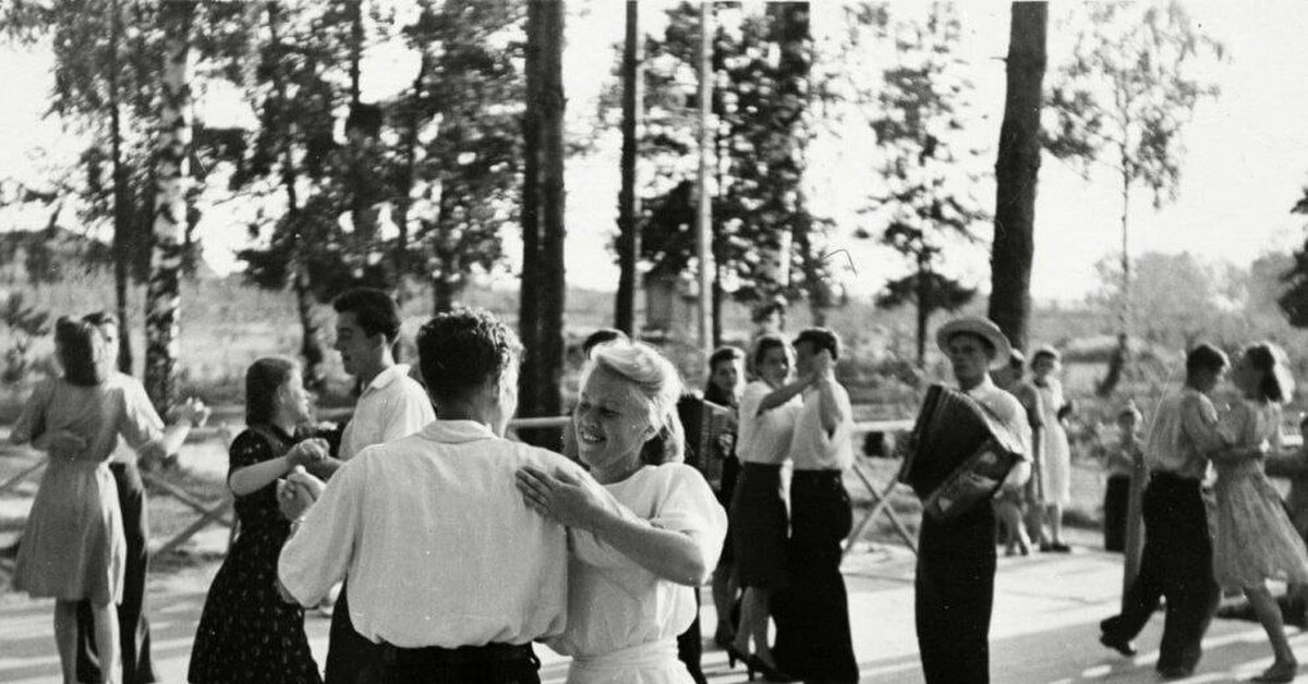 Послевоенные танго. Танцы послевоенных лет. Послевоенное танго. Послевоенные танго. Послевоенные танго.