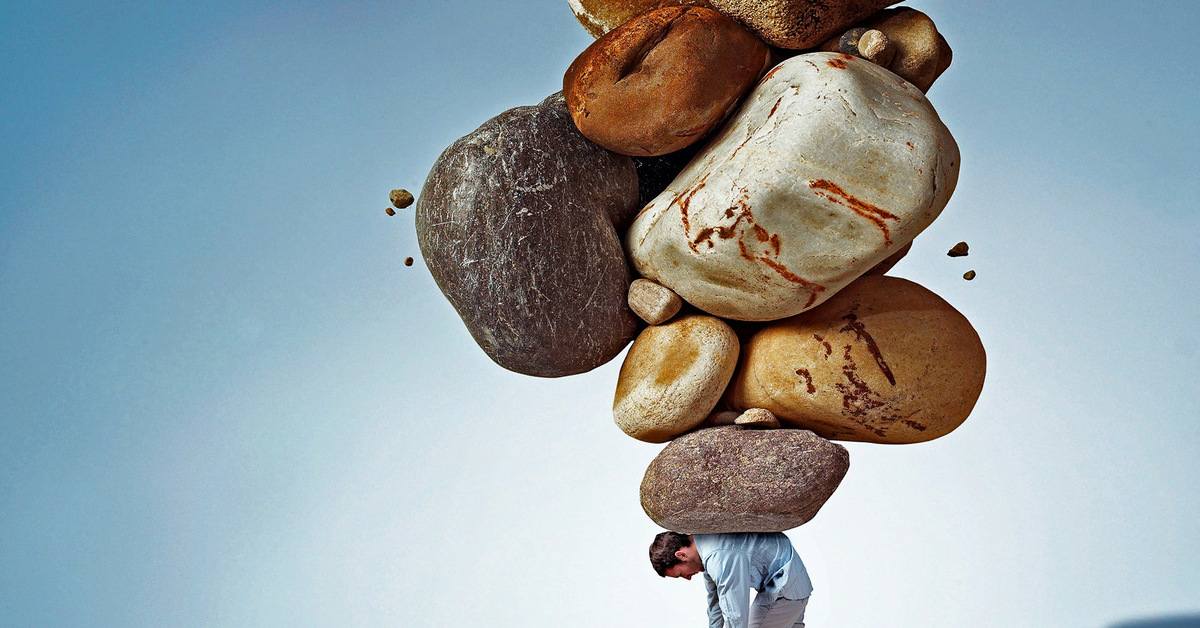 Тяжелый труд окупается. Тяжелые работают. Тяжелый груз. Депрессивный человек. Иллюстрации со смыслом.