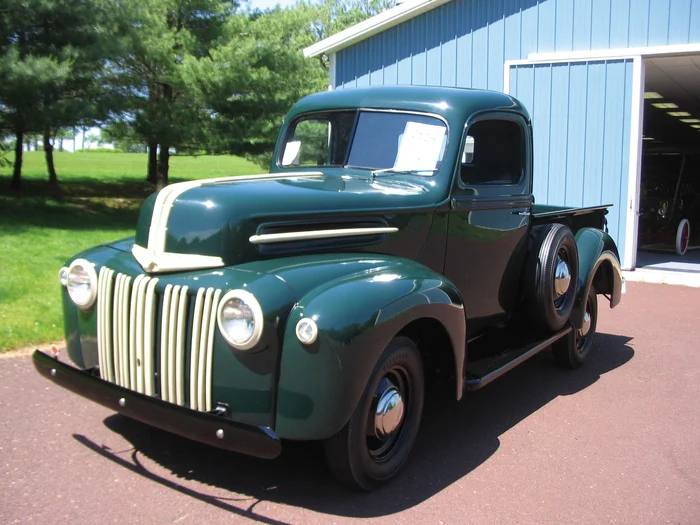 Ford V8 Model 79C Pickup - Ретроавтомобиль, История автомобилей, 1947, Ford, Пикап