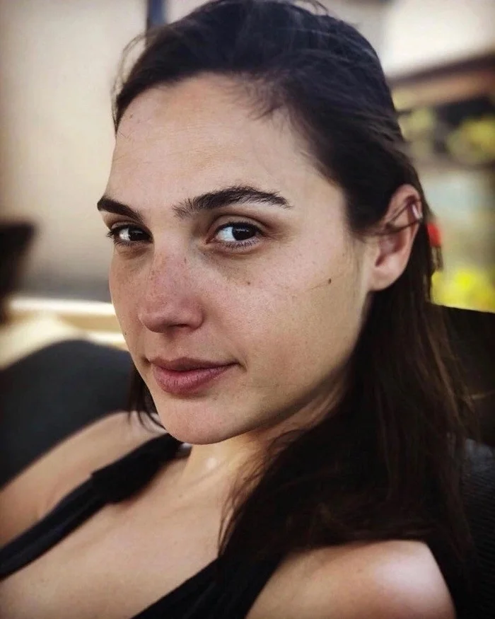 No makeup today - Actors and actresses, The photo, No make up, Natural beauty, Celebrities, Gal Gadot, Emilia Clarke, Emma Watson, Eva Green, Scarlett Johansson, Emma Stone, Gwyneth Paltrow, Lady Gaga, Longpost, Repeat