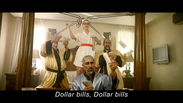 Call Mia Khalifa To play with us some FIFA