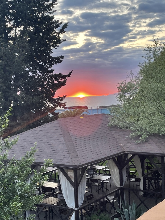 Хочется, чтобы оно никогда не заканчивалось…