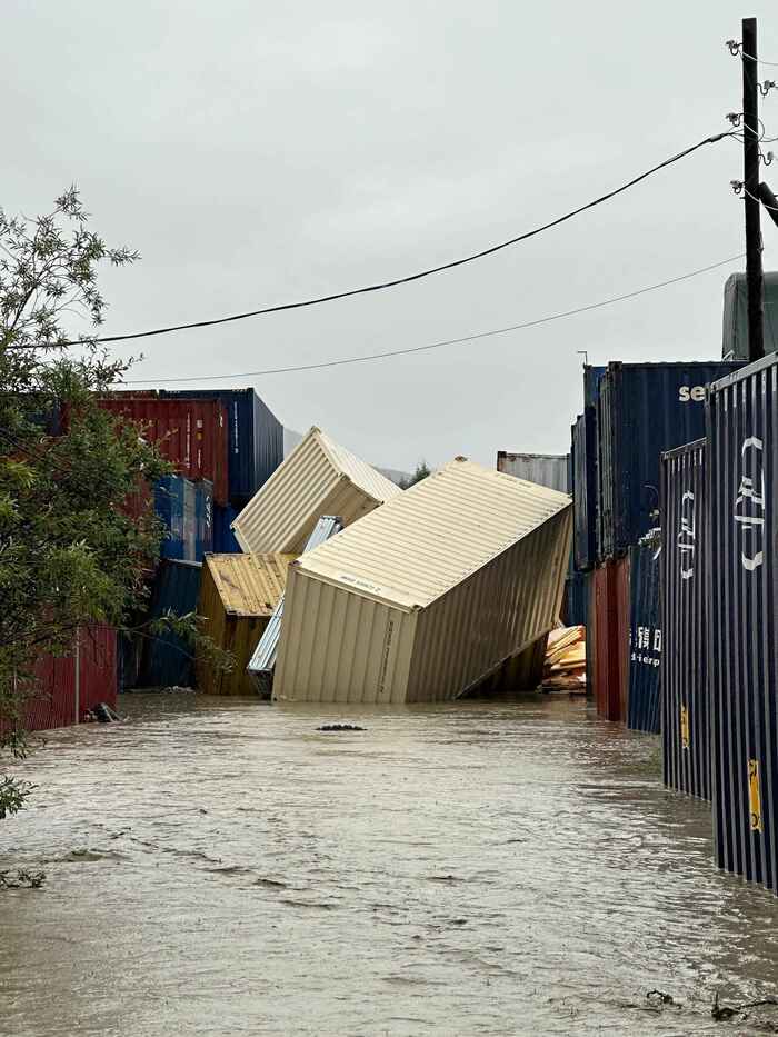 Flooding. The river overflowed its banks on July 9 and 25 - My, Bilibino, Later, Incident, Flooding, Bridge, Road, Chukotka, Video, Vertical video, Soundless, Longpost