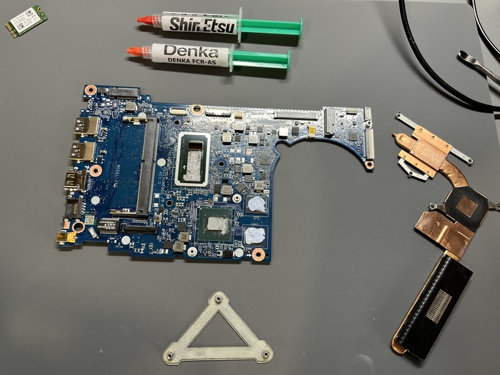 Термопаста ShinEtsu, термопрокладки Denka.