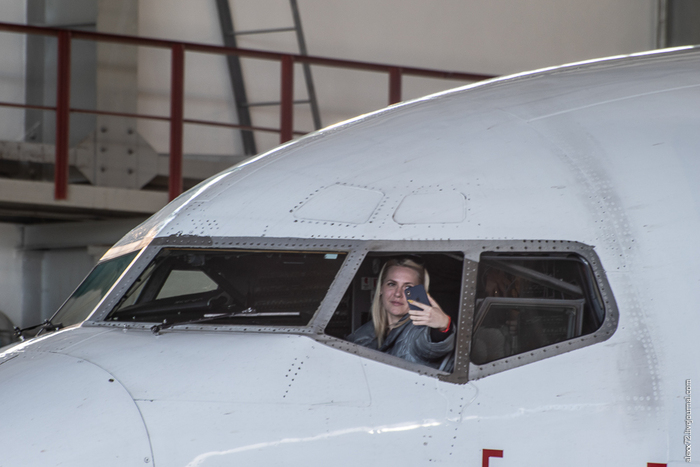 Девушки за штурвалом - к селфи