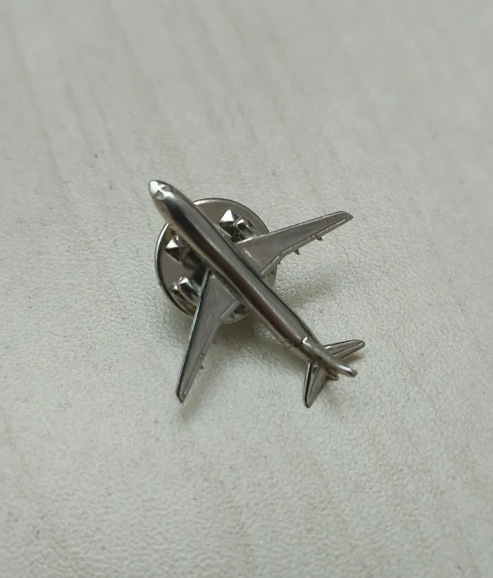 What kind of airplane icon is this? - Icon, Airplane, Find, Question