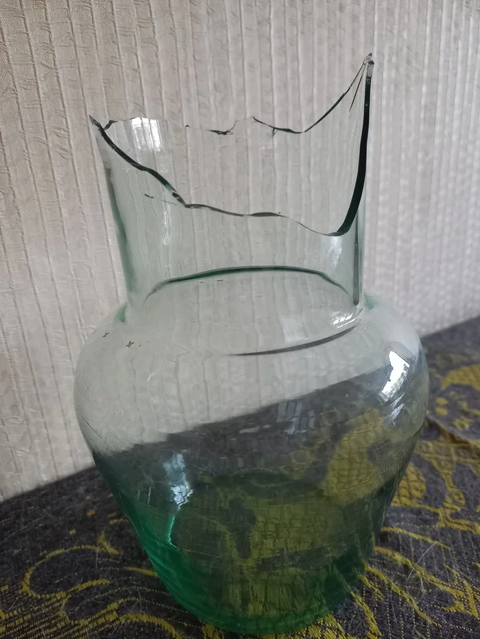 The glass jar broke - My, Glass, Broken glass, Blower, Skillful fingers, Master, Glazier