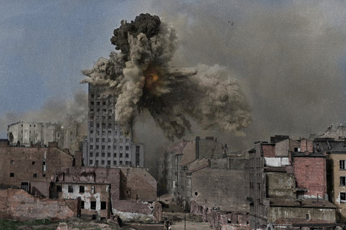  2-    , , 28  1944 .