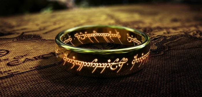 Looped Lord - Tolkien, Lord of the Rings