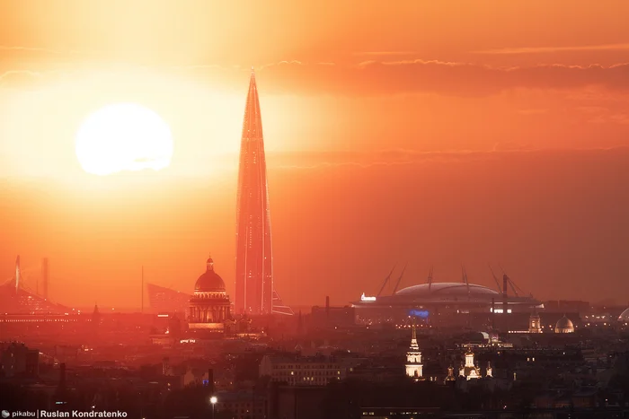 Sunset panorama of St. Petersburg - My, Saint Petersburg, The photo, Canon, Town, Collage, Sunset, Evening, Longpost, Lakhta, Lakhta Center, Saint Isaac's Cathedral, Video, Vertical video