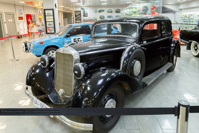 MERCEDES-BENZ 230 1938 �� ��������� ���� ������ � ����.