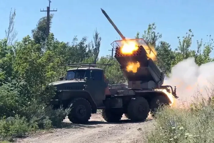 Бойцы группировки «Центр» освободили село Ленинское под Торецком ДНР - Минобороны - Политика, Новости, Спецоперация, Военное Обозрение, Министерство обороны, Освобождение, Продвижение, Наступление, ДНР