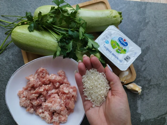 Ax porridge: stuffed zucchini with curd sauce. Food for 200 rubles - My, Food, Budgetary, Saving, Cooking, Recipe, Dinner, Zucchini, Longpost, Ax porridge