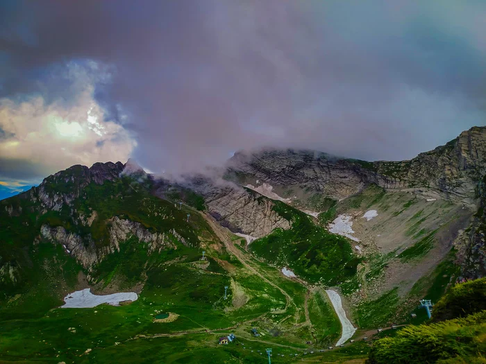 Greetings from Krasnaya Polyana - My, Krasnaya Polyana, Mobile photography, Rosa Khutor, The mountains, Clouds, Краснодарский Край