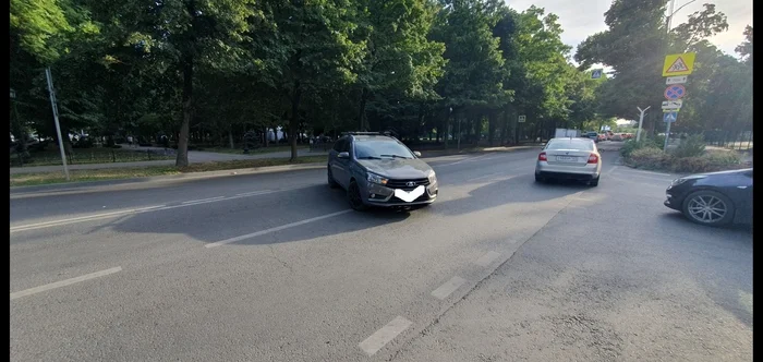 Accident with a scooter (Krasnodar) - My, Road accident, Kick scooter, Krasnodar, Video