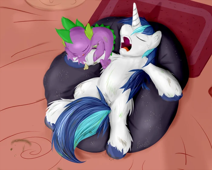 Bros - My little pony, Shining armor, Spike