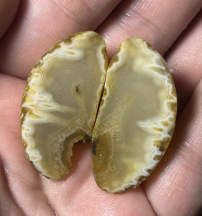 Второй камень после распила