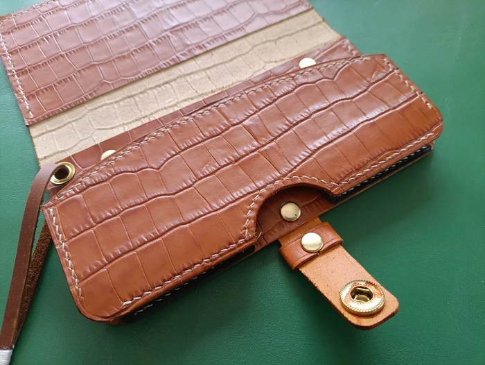 Phone case, pencil case or phone case - My, Case for phone, iPhone, Leather products, Natural leather, Workshop, Longpost, Needlework without process