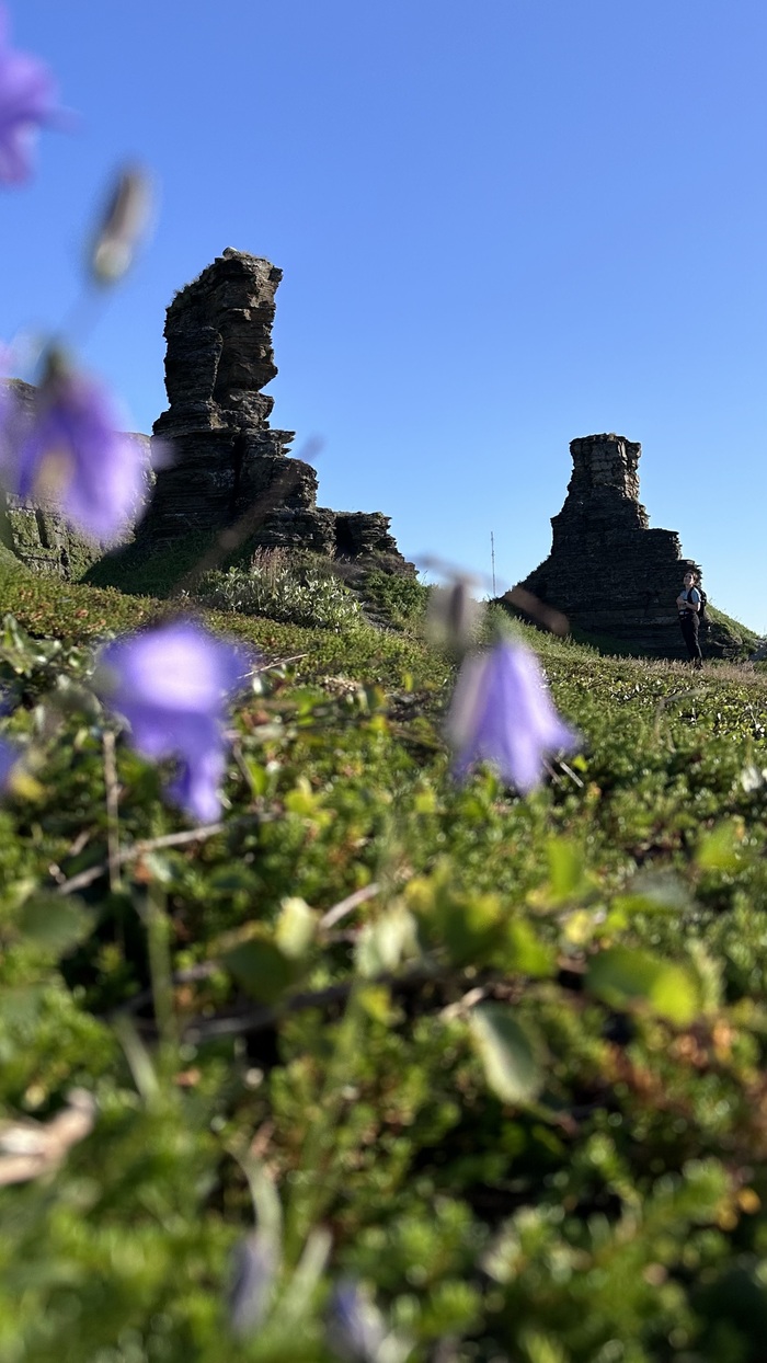 По-в Средний, два брата