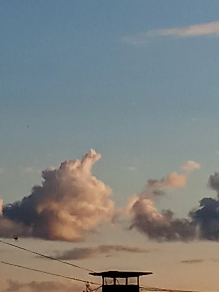 Heavenly Showdown - My, The photo, Clouds, Humor, Nature, Sky