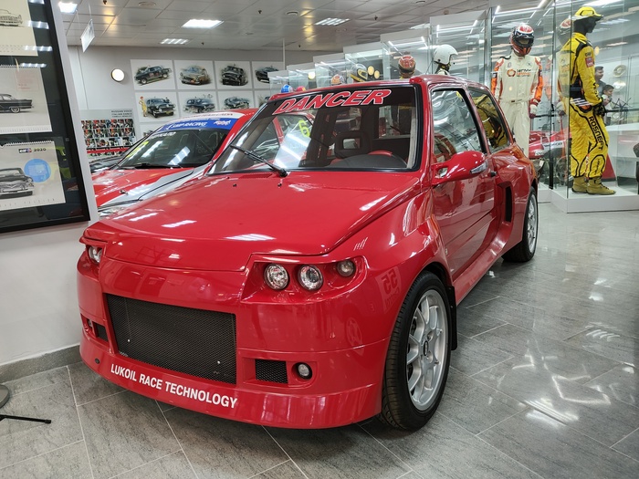 Ни за что не догадаетесь.