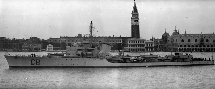 Regia Marina ( ) Carabiniere ( Soldati),  .       (     )     .