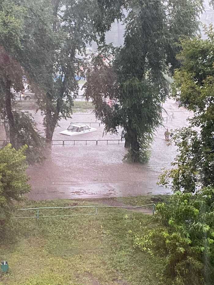 The heat turned to rain - Rain, Kemerovo region - Kuzbass, Flood, Video, Vertical video, Soundless, Longpost