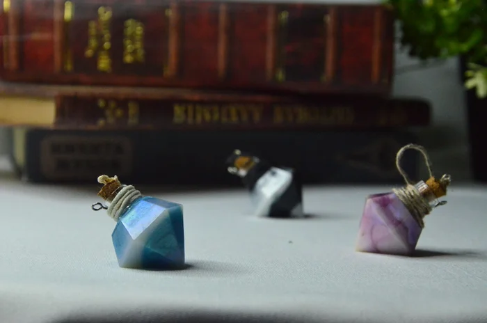 Epoxy resin aroma pendants | Pendant | DIY - My, Miniature, Magic, Art, Creation, Handmade, With your own hands, Nacre, Epoxy resin, Mascot, Jars, Flask, Jar, Pendant, Suspension