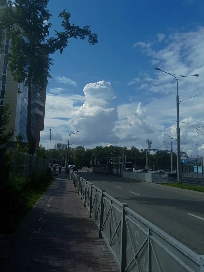 Unusual cloud in Perm - My, Mobile photography, Perm Territory, Permian