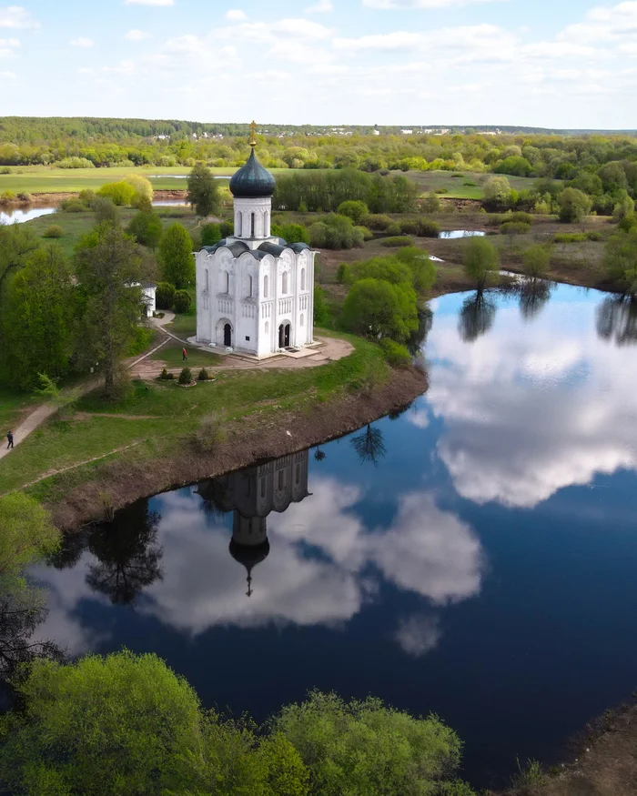 Церковь Покрова-на-Нерли летом - Моё, Аэросъемка, Церковь, Природа, Фотография, Россия, Храм Покрова на Нерли, Красота, Длиннопост