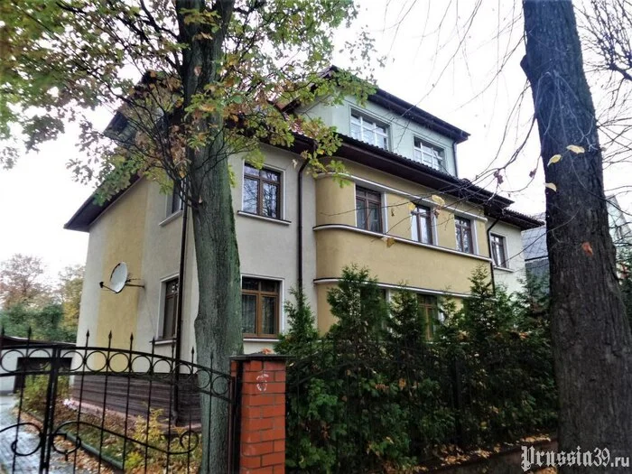 Beautiful 100 year old house - My, Kaliningrad, Kaliningrad region, City walk, Street photography, The photo, Architecture, Longpost