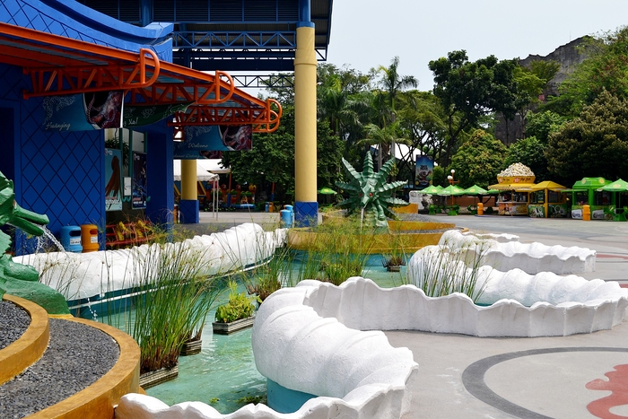  "SeaWorld Ancol". ,  , , , , , , , , , , 