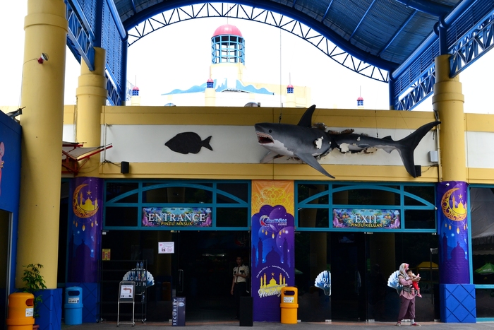  "SeaWorld Ancol". ,  , , , , , , , , , , 