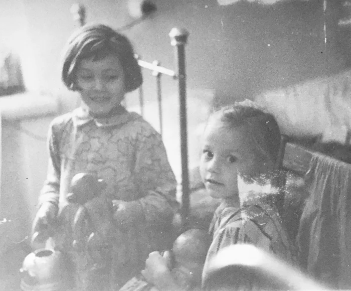 Doll house - directors, actors, owners and residents - My, Family, Childhood, Presents, Dollhouse, Happiness, Krasnoyarsk, Longpost, Text, Black and white photo, Series My family