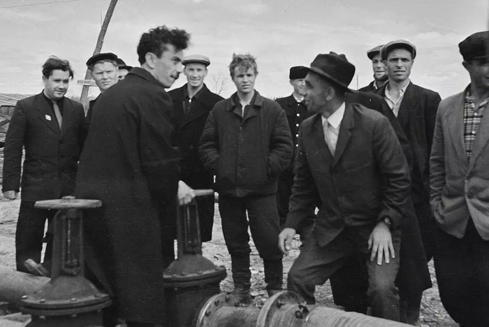 17 ��� 1964 �. ������ �������� �� ������� ������������ ����-���������� �������������. ����: ���������� ������������� �����