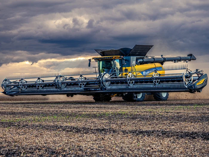 The largest in the world - MacDon brings to market a header with a grip of 18.5 m! - Agroscout360, Agronews360, Agricultural machinery, Combine harvester, Record, Сельское хозяйство, Longpost