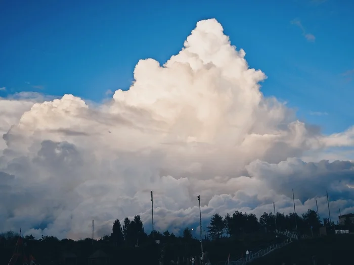 Clouds - heavenly cities - My, Mobile photography, Tolyatti, Clouds, Sky, Cumulus, The photo, Summer, Longpost