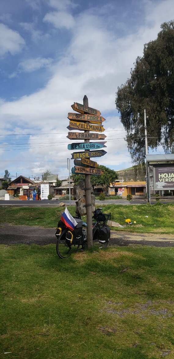 Solo cycling expedition across South America. Part 2 Ecuador. Chapter 41. Equator. Quito - My, Bike trip, Travels, A bike, Cyclist, Solo travel, Bike ride, South America, Ecuador, Quito, Road, The mountains, Andes, Longpost