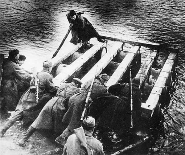 Laborers victories - The Great Patriotic War, Ilya Ehrenburg, Miner, Pontoon, A carpenter, Sapper, Longpost