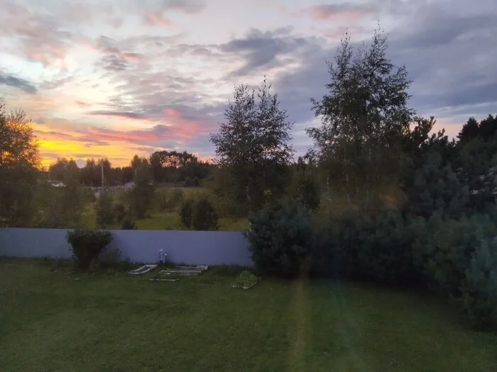 Moscow sunset - My, Sunset, Mobile photography, Moscow suburban evenings