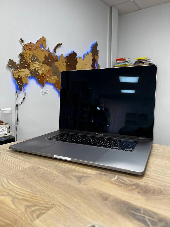 ремонт макбук про, восстановление платы макбук, ремонт платы макбук про 16, чистка макбука, чистка macbook pro 16, техчитка макбука в спб, ремонт msi, восстановление платы MSI, как почистить самостоятельно макбук про, самостоятельная чистка макбука, чистка macbook, сколько стоит почистить макбук, чистка макбук цена, чистка ноутбука цена спб, ремонт материнской платы macbook, ремонт материнской платы macbook proб htvjyn материнской платы macbook pro 16, не включается макбук, не включается макбук что делать. ремонт ноутбуков в питере, Питер, Санкт-Петербург, спб,